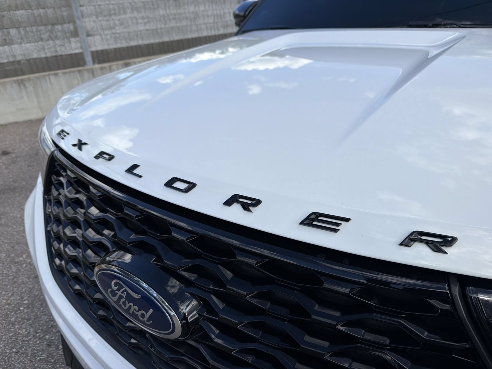 Used 2024 Ford Explorer ST w/ Equipment Group 401A AWD/4WD image 19