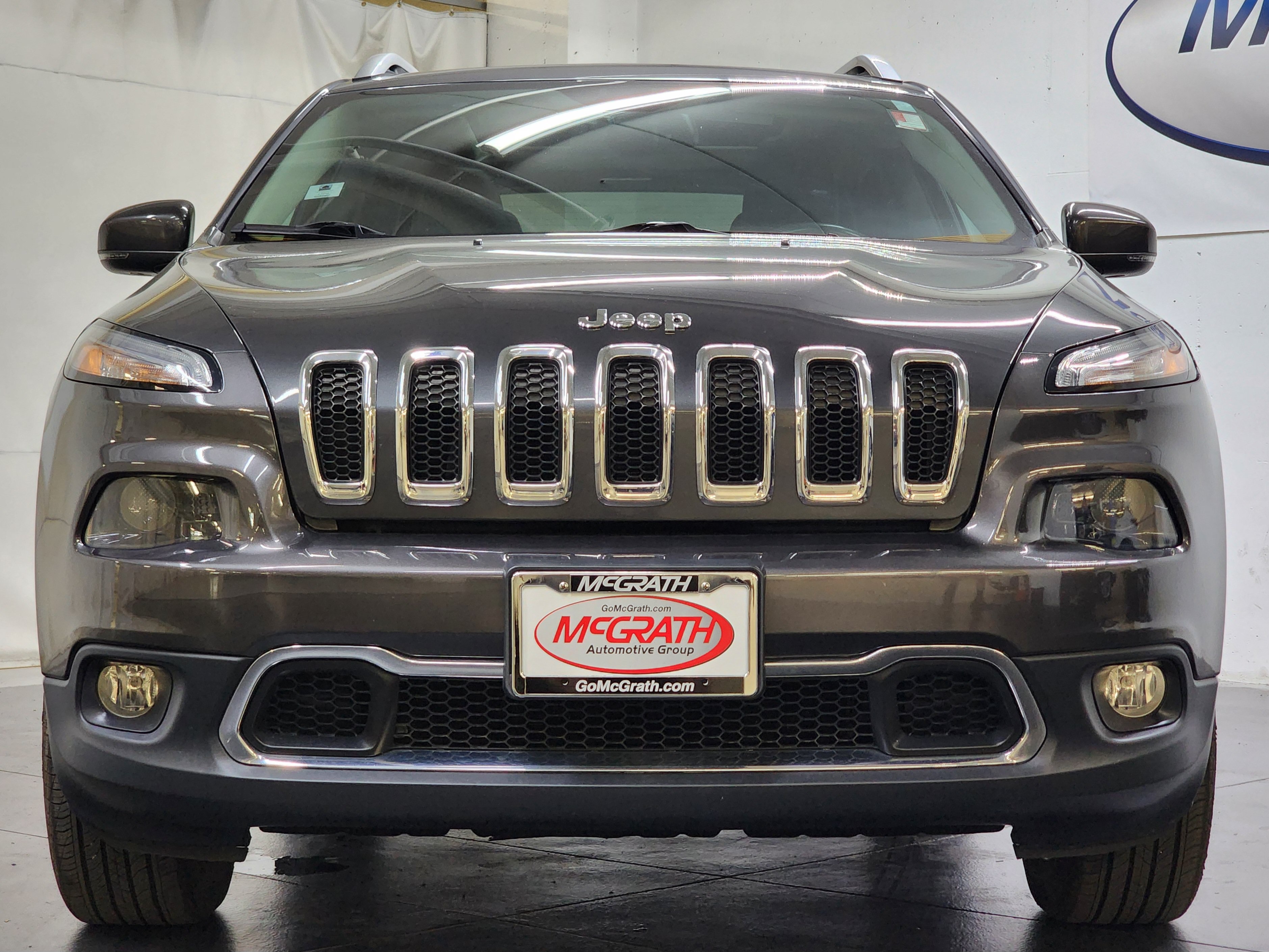 Used 2015 Jeep Cherokee Limited AWD/4WD image 12