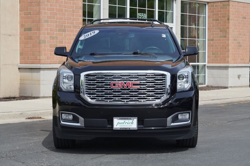 Used 2019 GMC Yukon Denali w/ Denali Ultimate Package AWD/4WD image 3