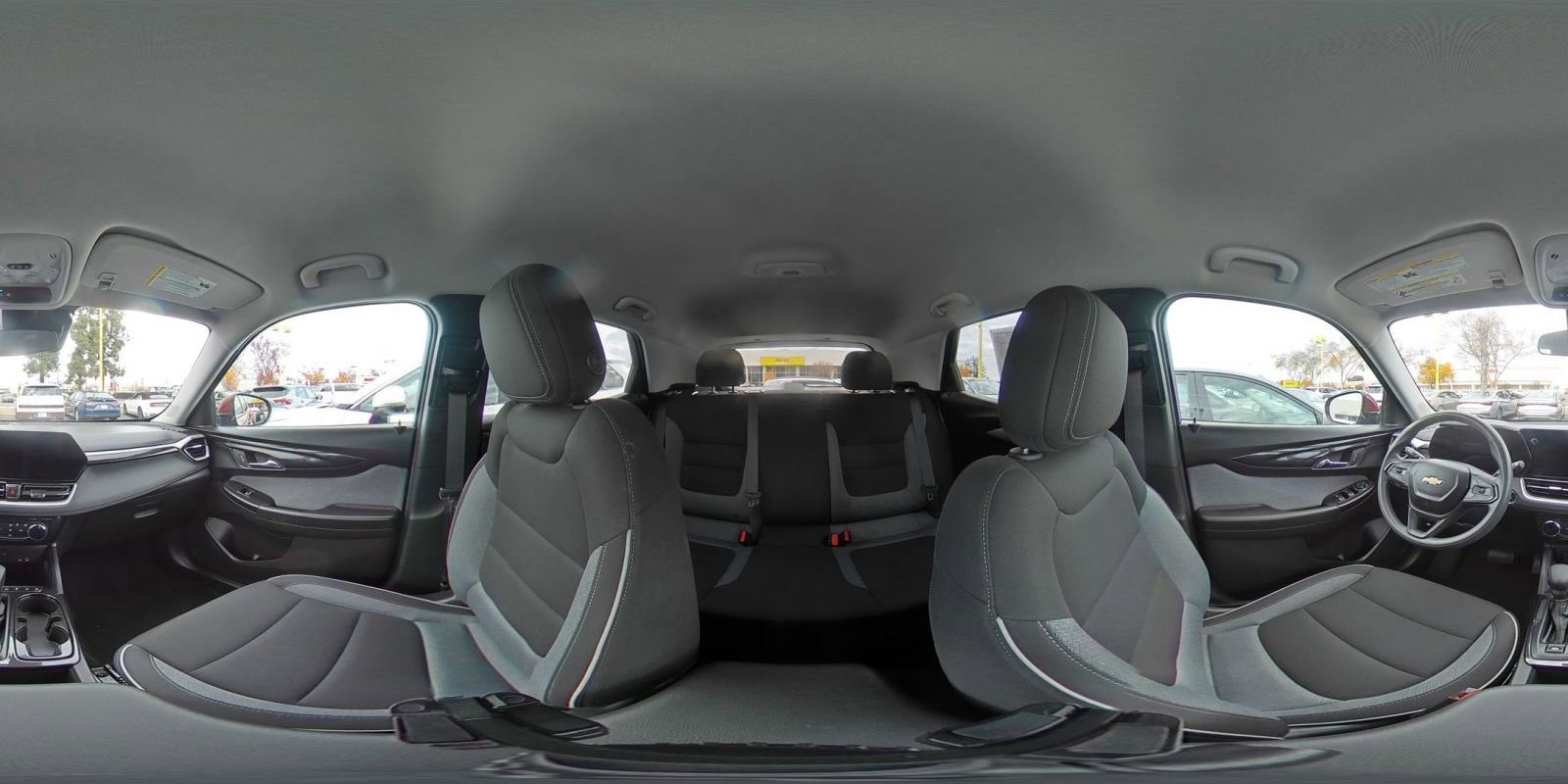 Used 2025 Chevrolet TrailBlazer LT image 40