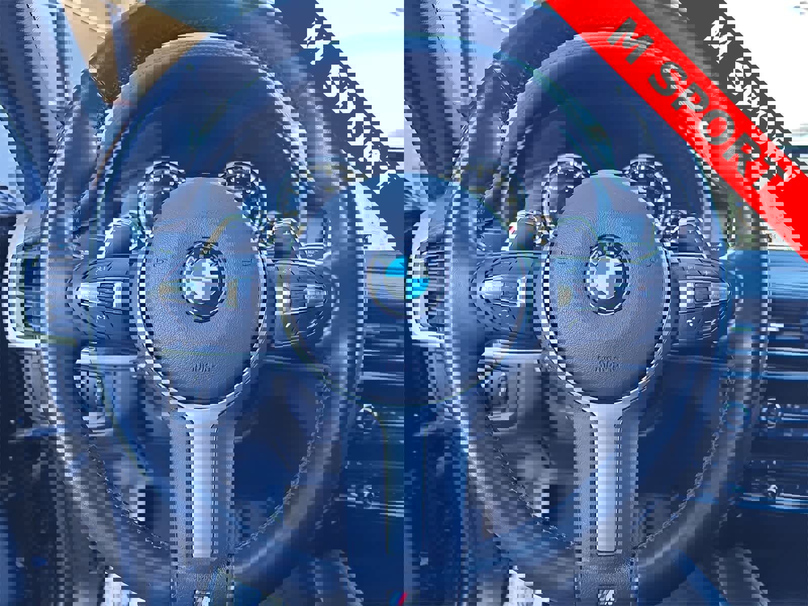 Used 2018 BMW X6 xDrive35i w/ M Sport Package image 19