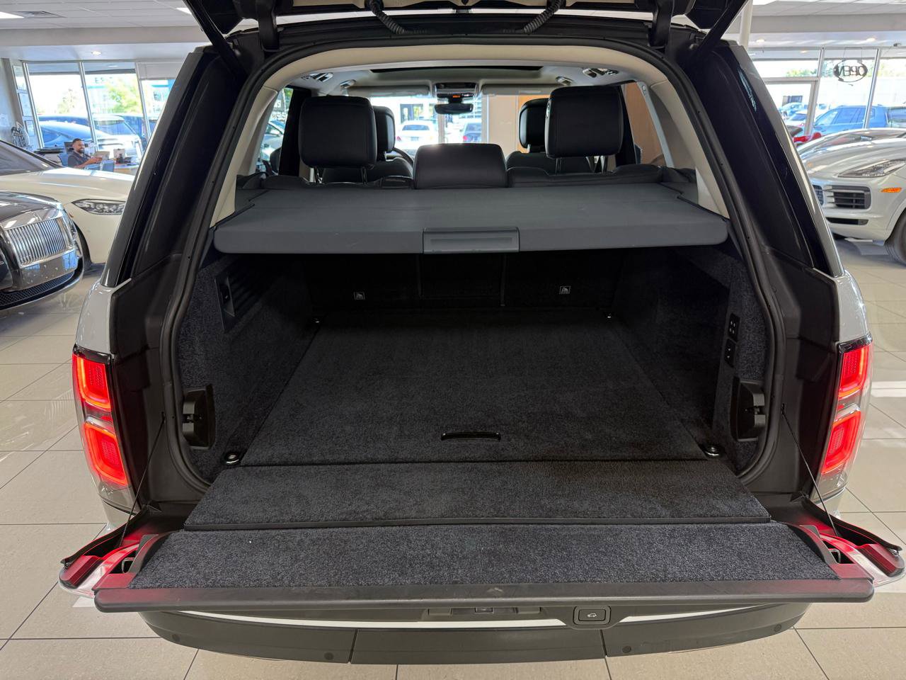 Used 2019 Land Rover Range Rover HSE AWD/4WD image 30