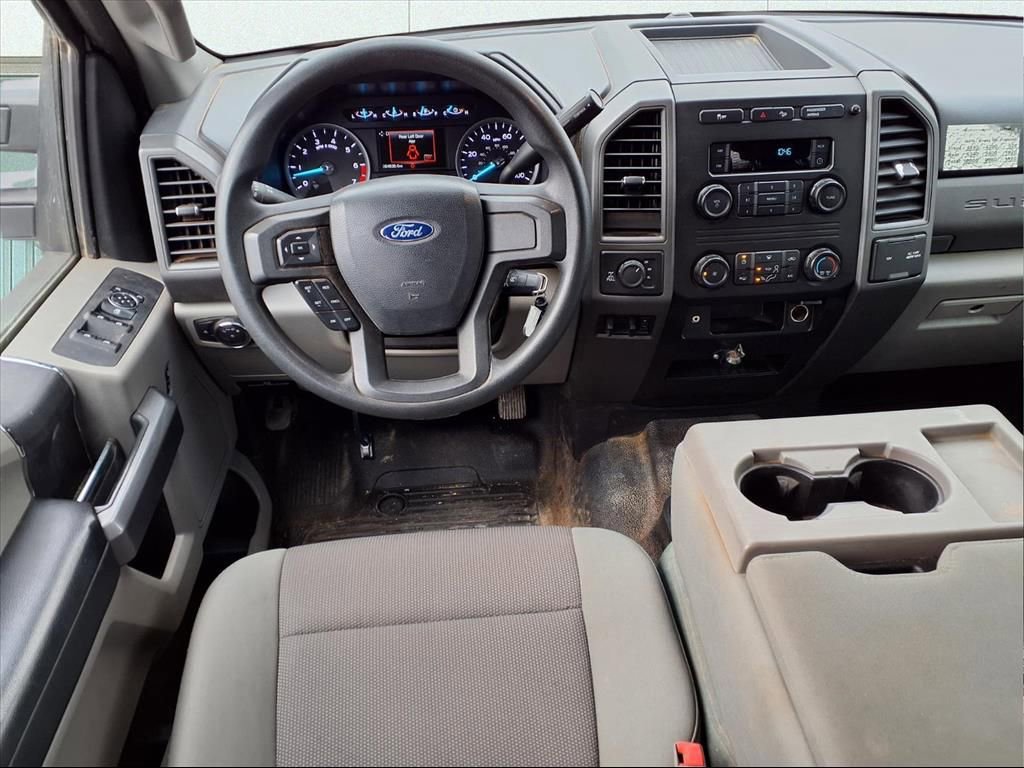 Used 2019 Ford F250 XL w/ Power Equipment Group image 4