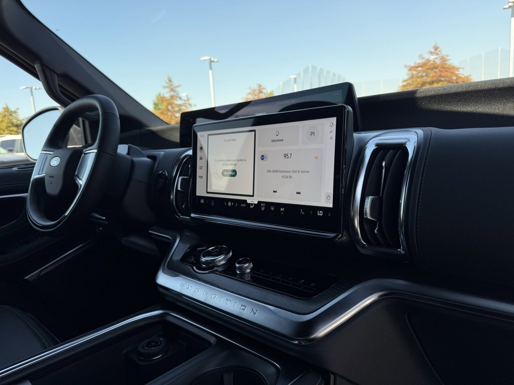 New 2025 Ford Expedition Platinum w/ Stealth Performance Package image 34