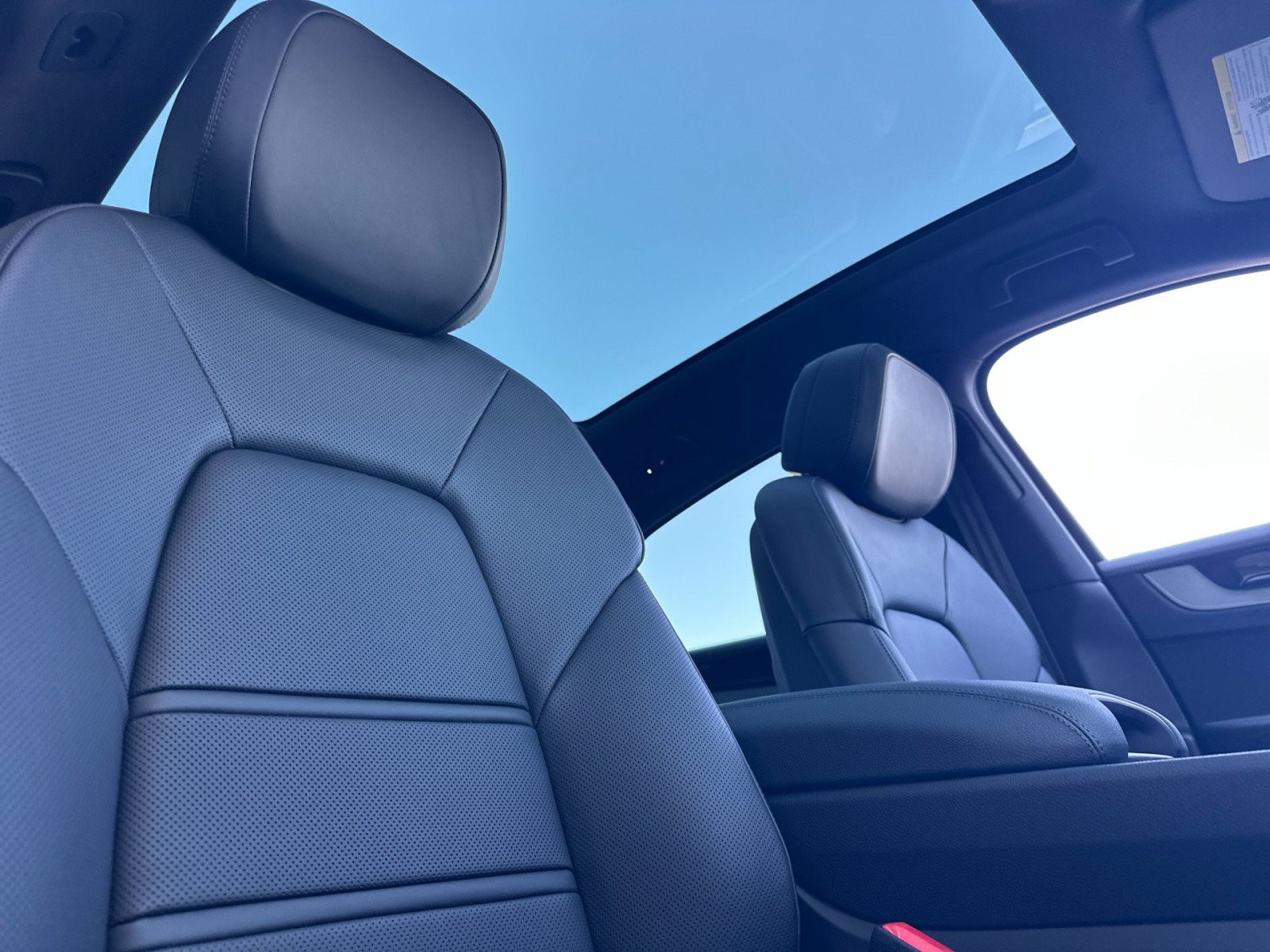New 2026 Porsche Cayenne Coupe AWD/4WD image 17