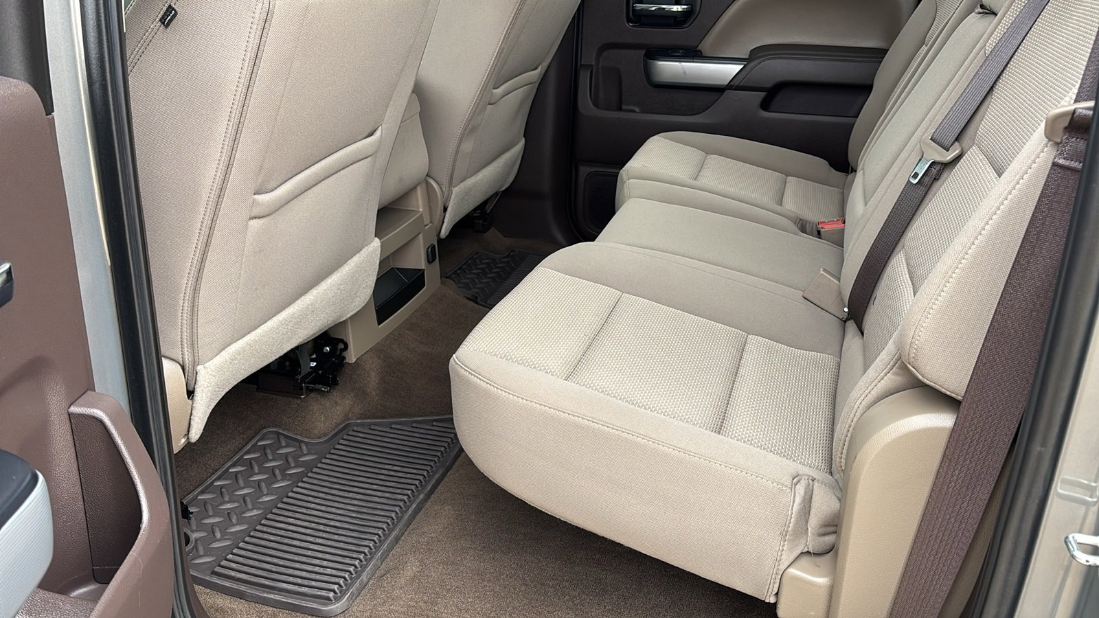 Used 2017 Chevrolet Silverado 2500 LT w/ LT Convenience Package image 27