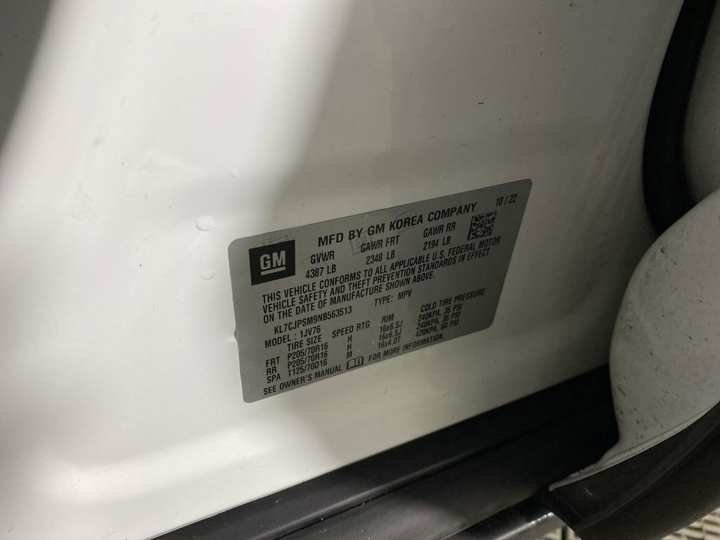 Used 2022 Chevrolet Trax LT w/ LT Convenience Package image 34