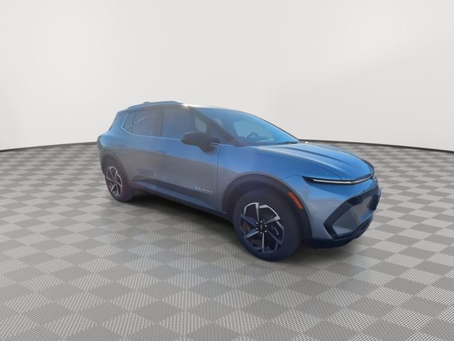 New 2026 Chevrolet Equinox EV LT image 2