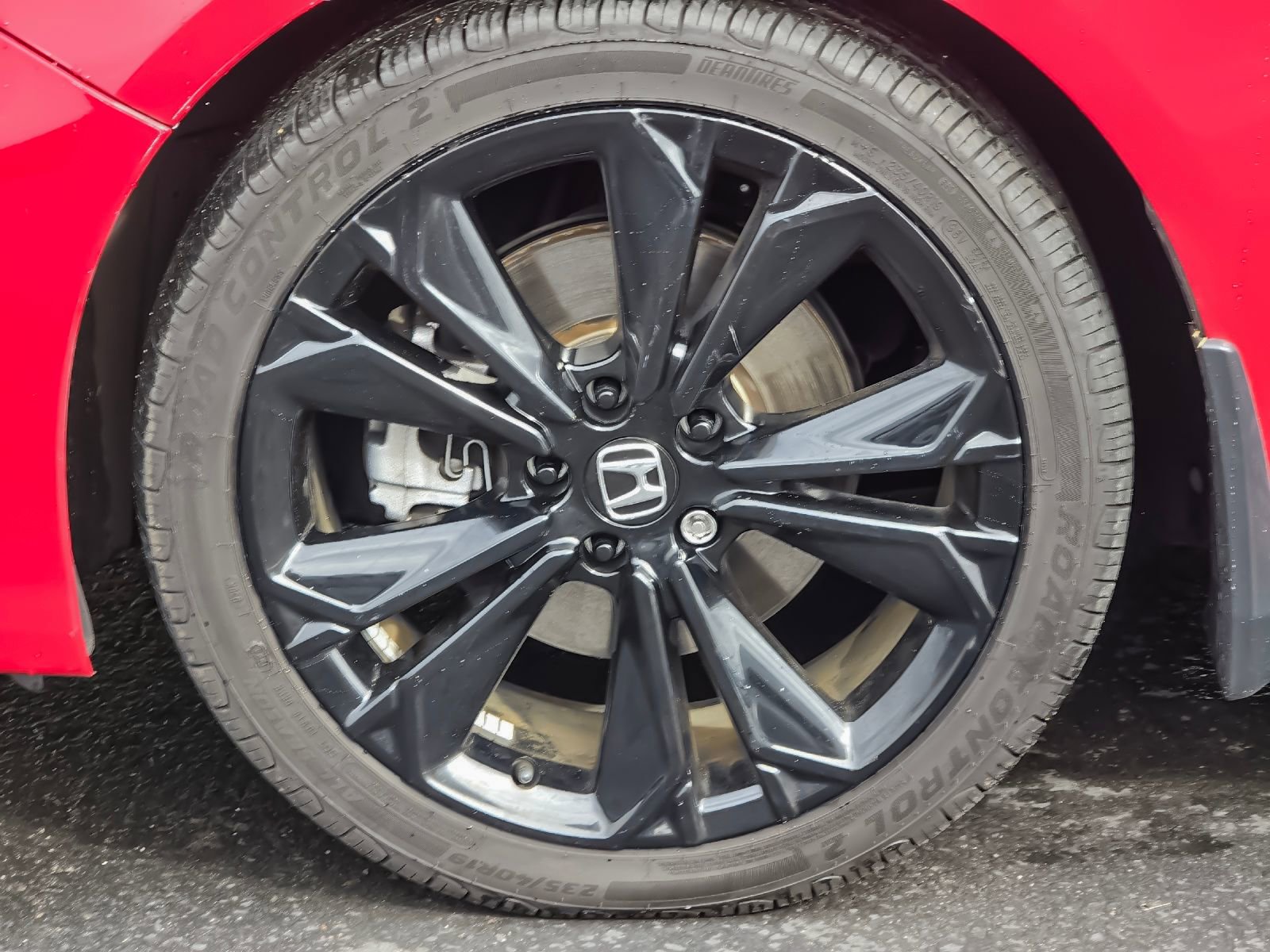 Used 2018 Honda Accord Touring image 25