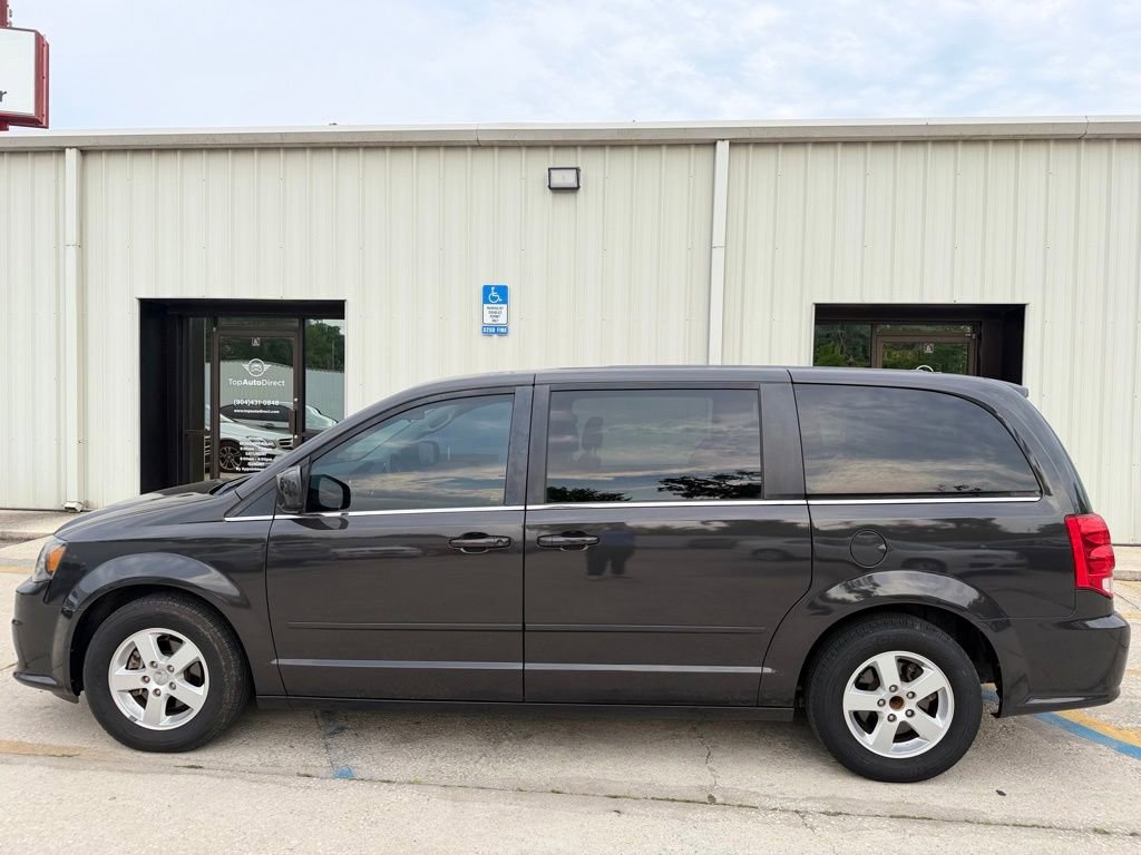 Used 2012 Dodge Grand Caravan Crew FWD image 2