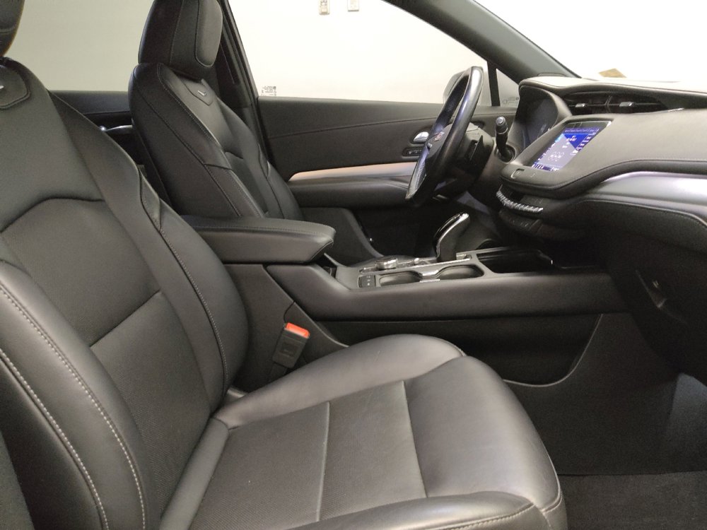 Used 2020 Cadillac XT4 Premium Luxury image 21