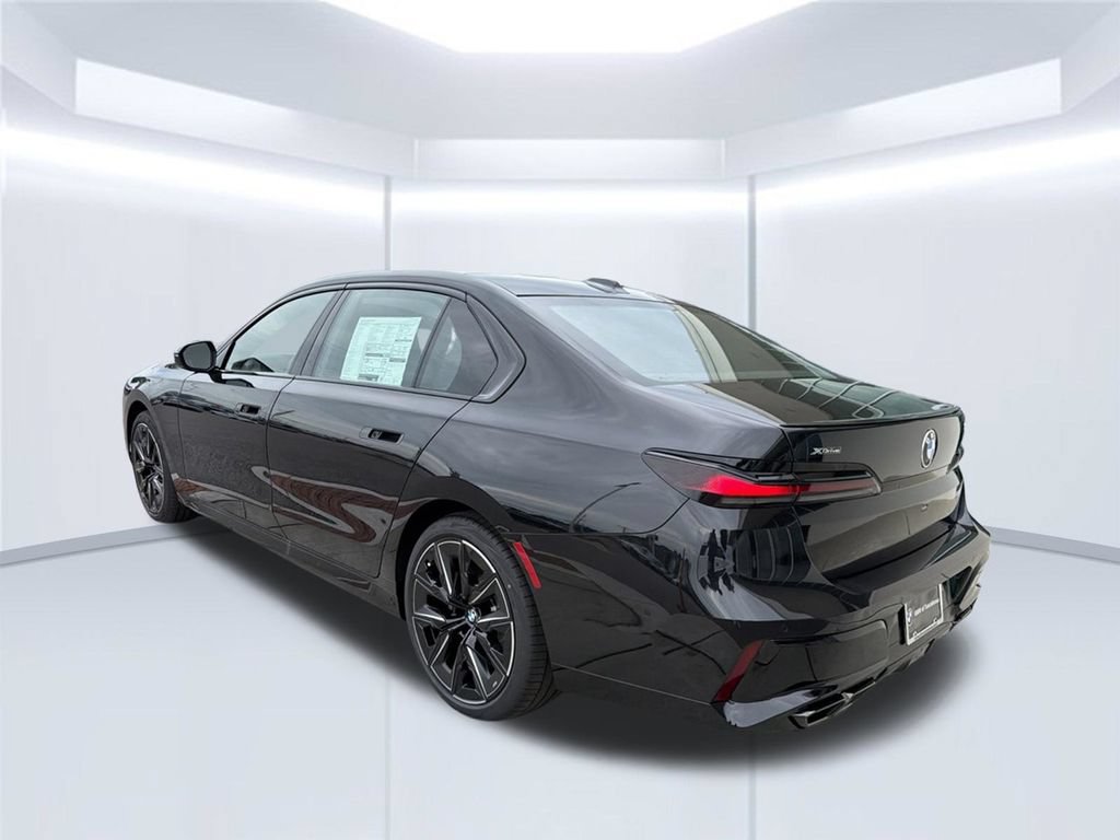 New 2026 BMW 760i xDrive w/ Executive Package AWD/4WD image 4