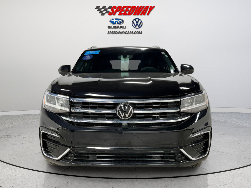 Certified 2023 Volkswagen Atlas Cross Sport SEL Premium R-Line image 2