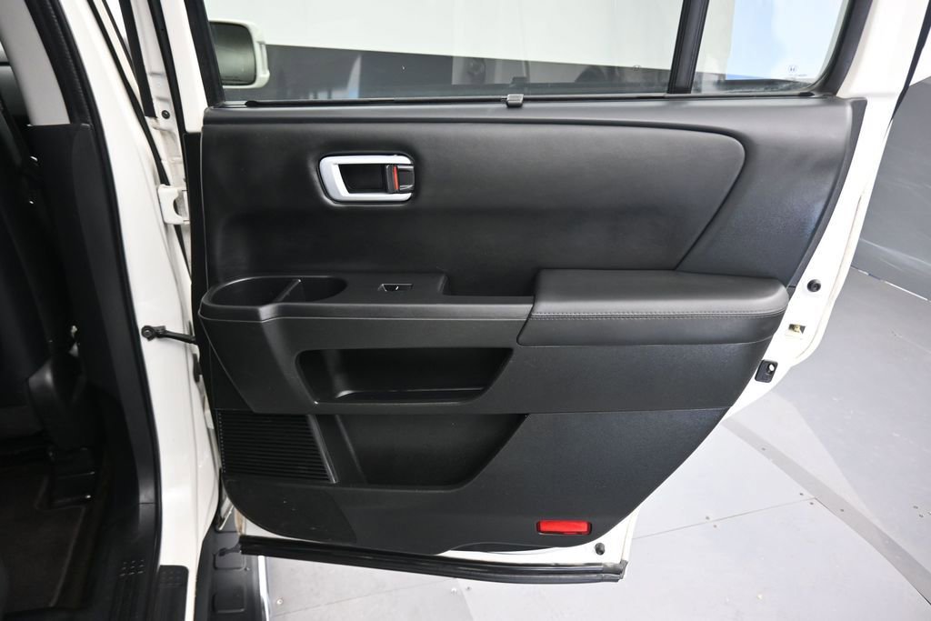 Used 2015 Honda Pilot Touring image 48