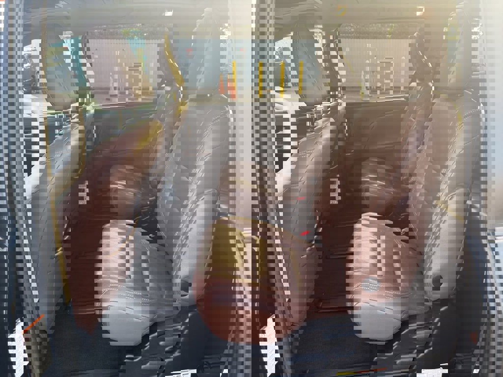 Used 2017 Toyota Sienna Limited Premium image 15