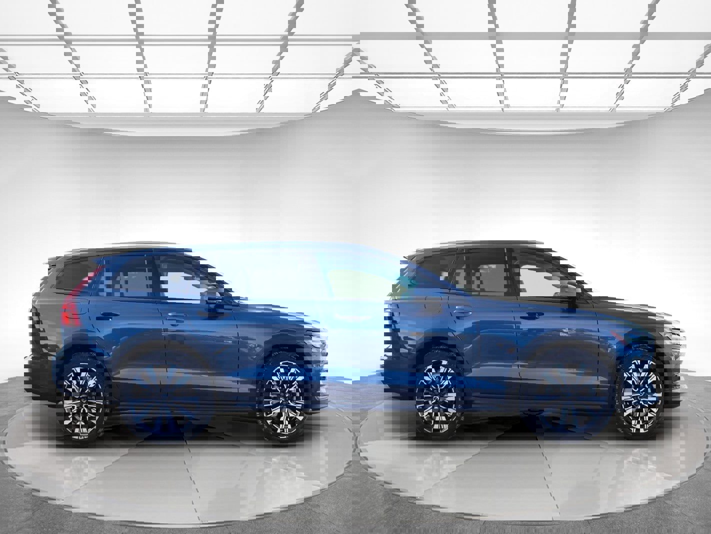 Used 2021 Volvo V60 T5 Cross Country w/ Protection Package image 4