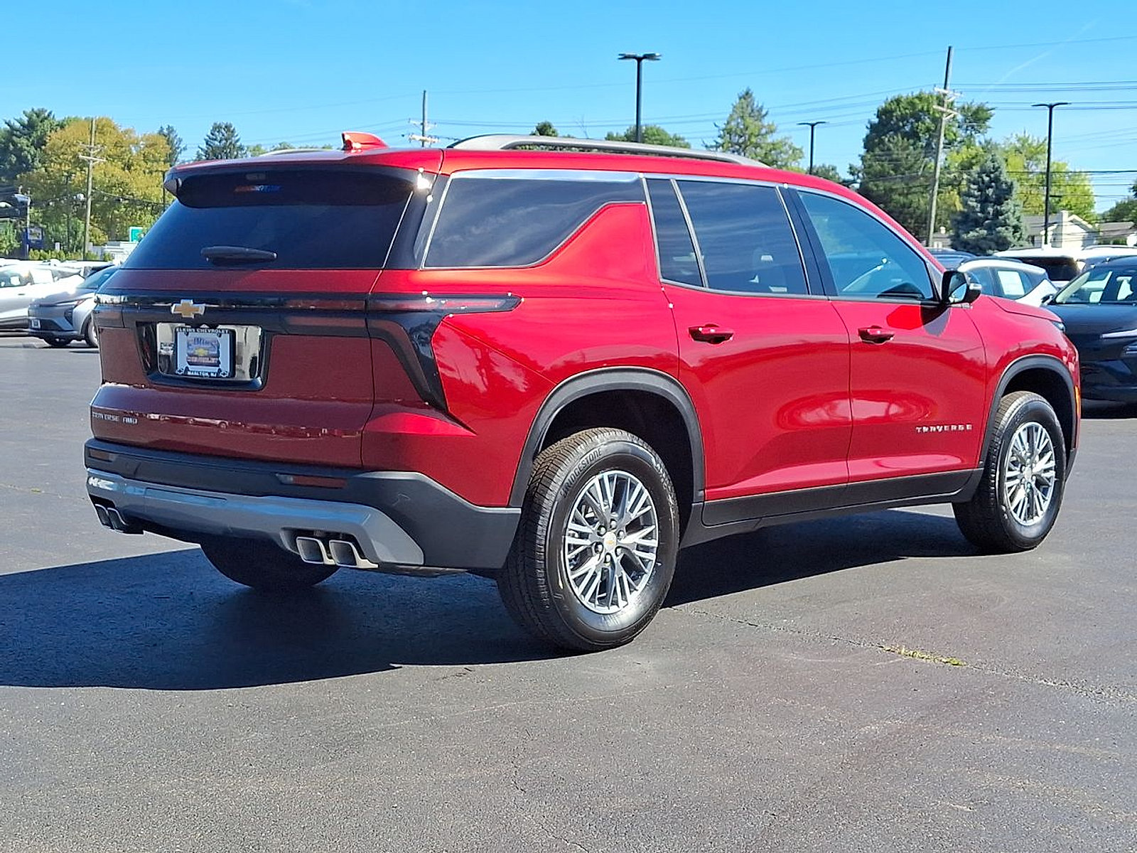 New 2027 Chevrolet Traverse LT w/ Driver Confidence Package AWD/4WD image 12