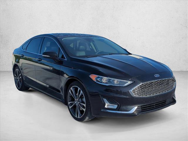 Used 2019 Ford Fusion Titanium FWD image 4