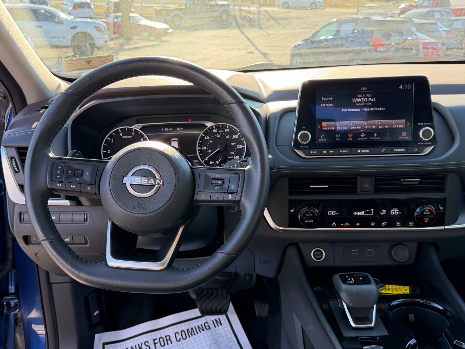 Used 2023 Nissan Rogue SV w/ SV Premium B Package image 14