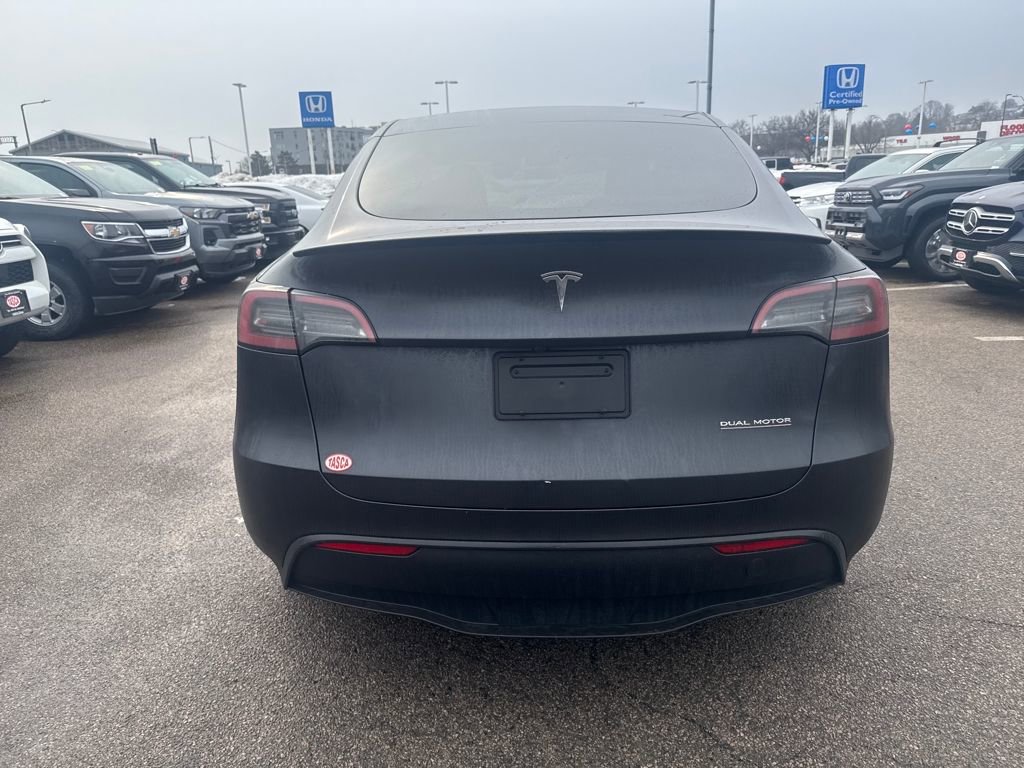 Used 2024 Tesla Model Y Performance image 6