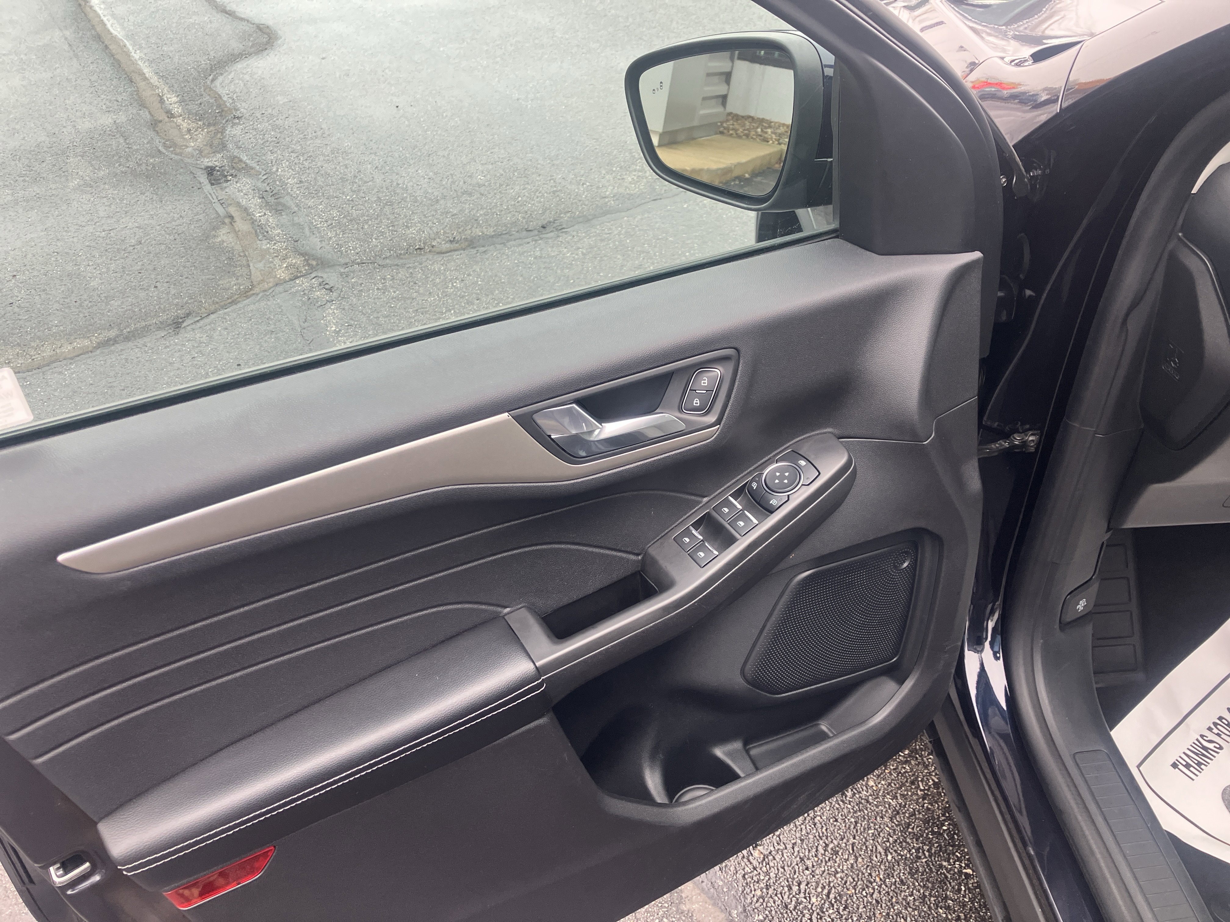 Used 2021 Ford Escape SE w/ Convenience Package image 18