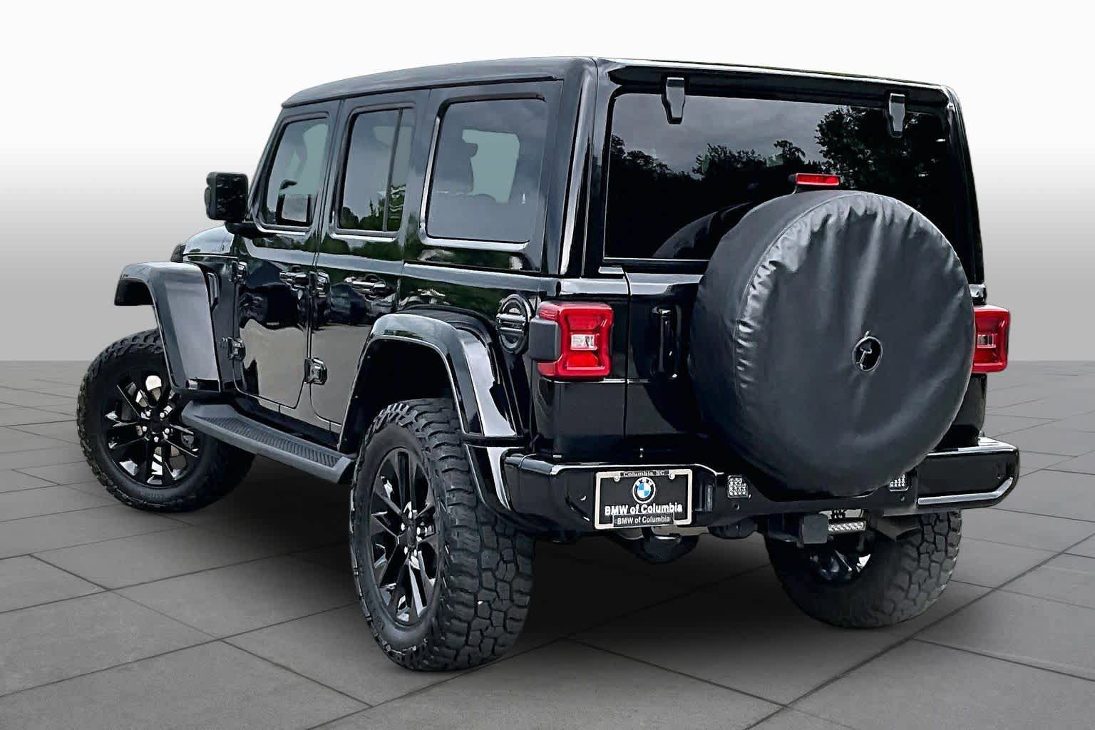 Used 2021 Jeep Wrangler Unlimited Sahara AWD/4WD image 11
