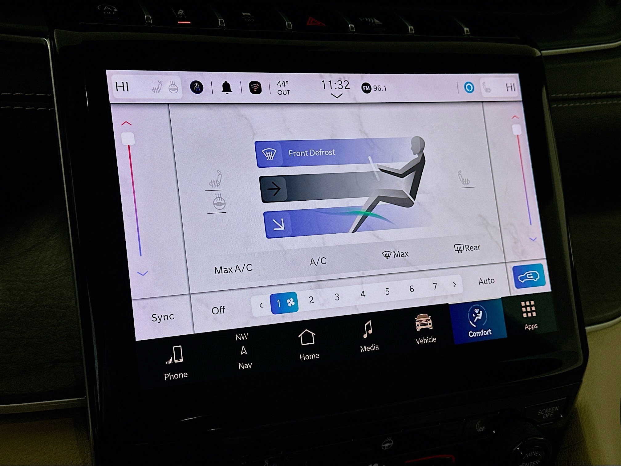 Used 2024 Jeep Grand Cherokee Limited image 21