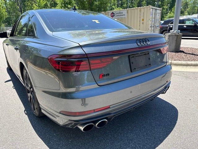 Used 2025 Audi S8 AWD/4WD image 7