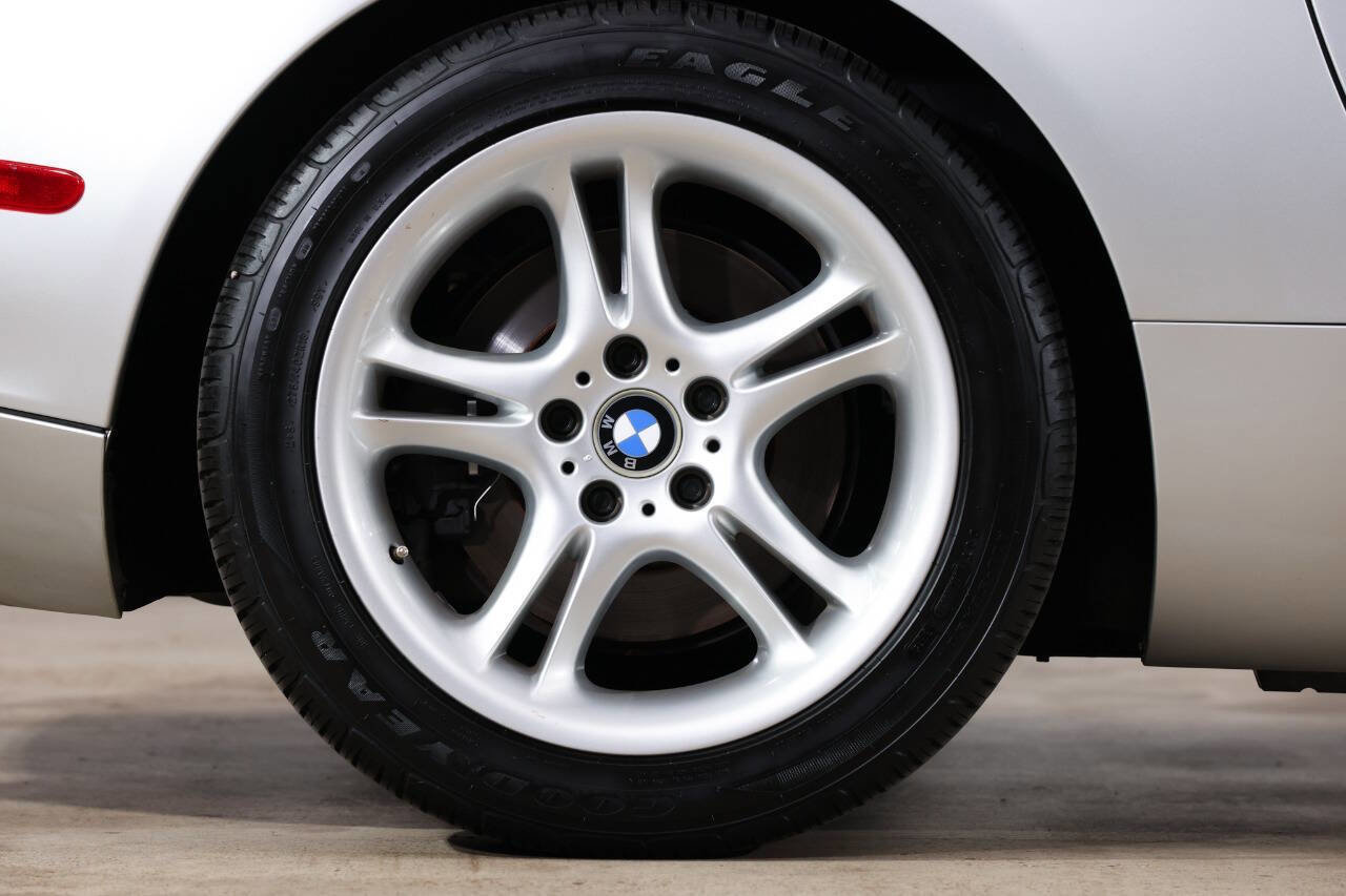 Used 2002 BMW Z8 image 21