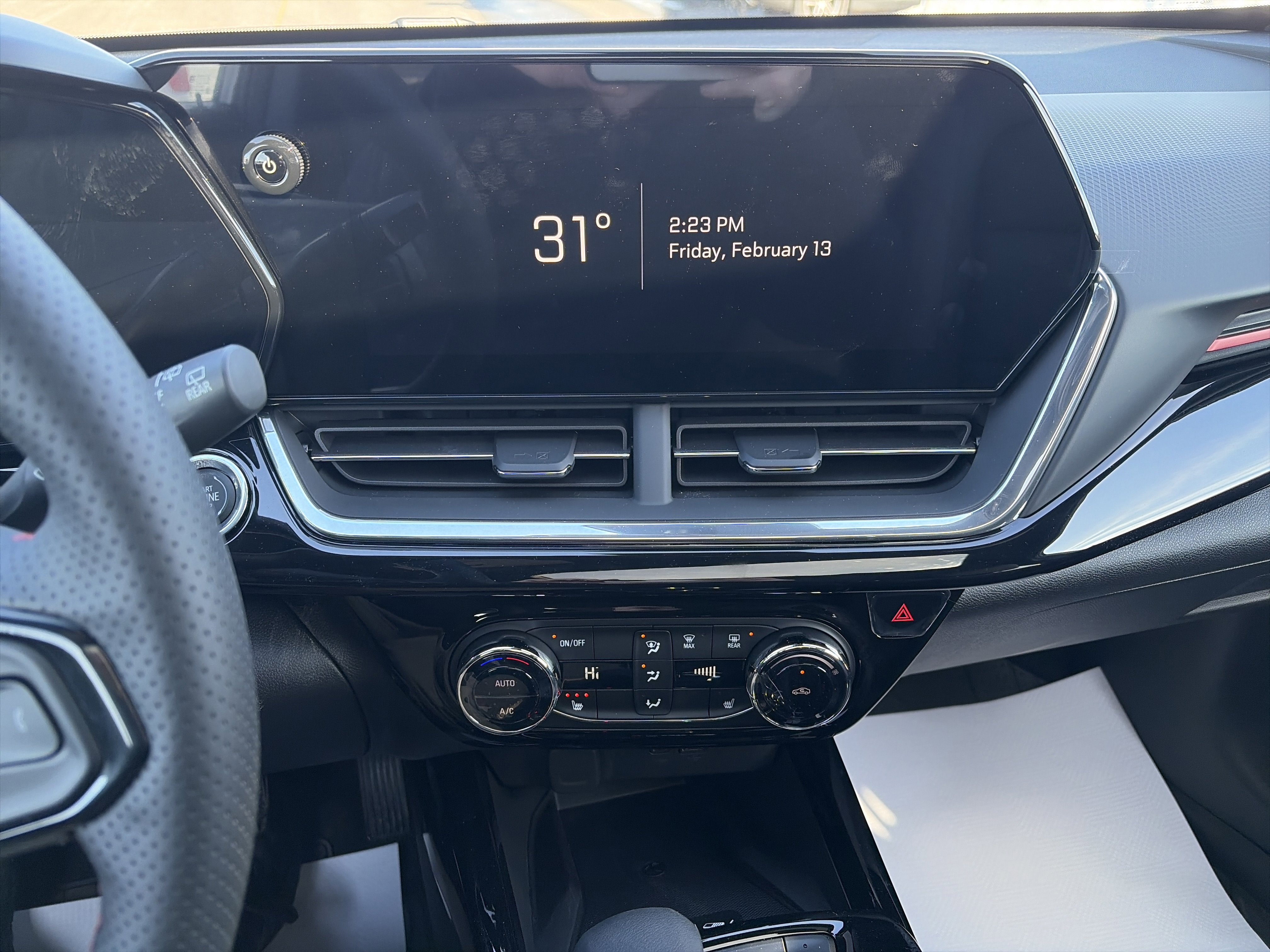 New 2026 Chevrolet Trax RS w/ Sunroof Package image 24