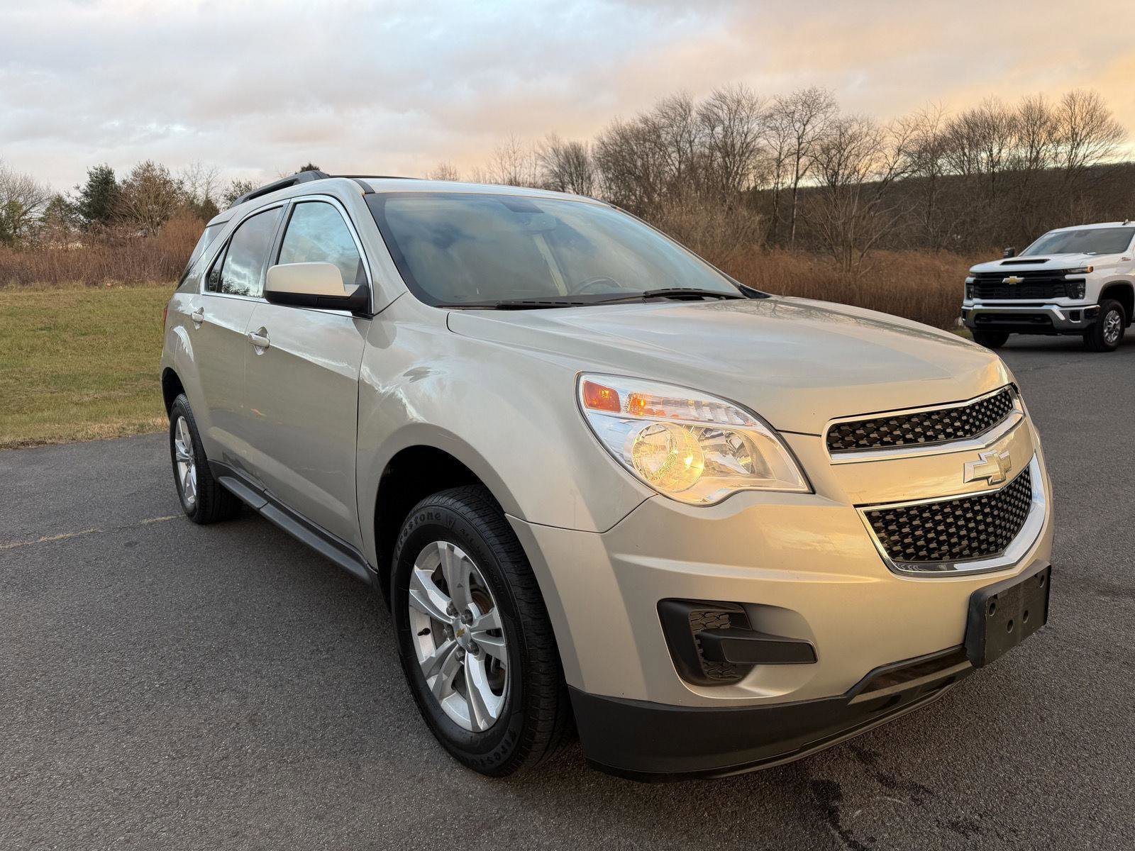 Used 2011 Chevrolet Equinox LT w/ Driver Convenience Package image 10