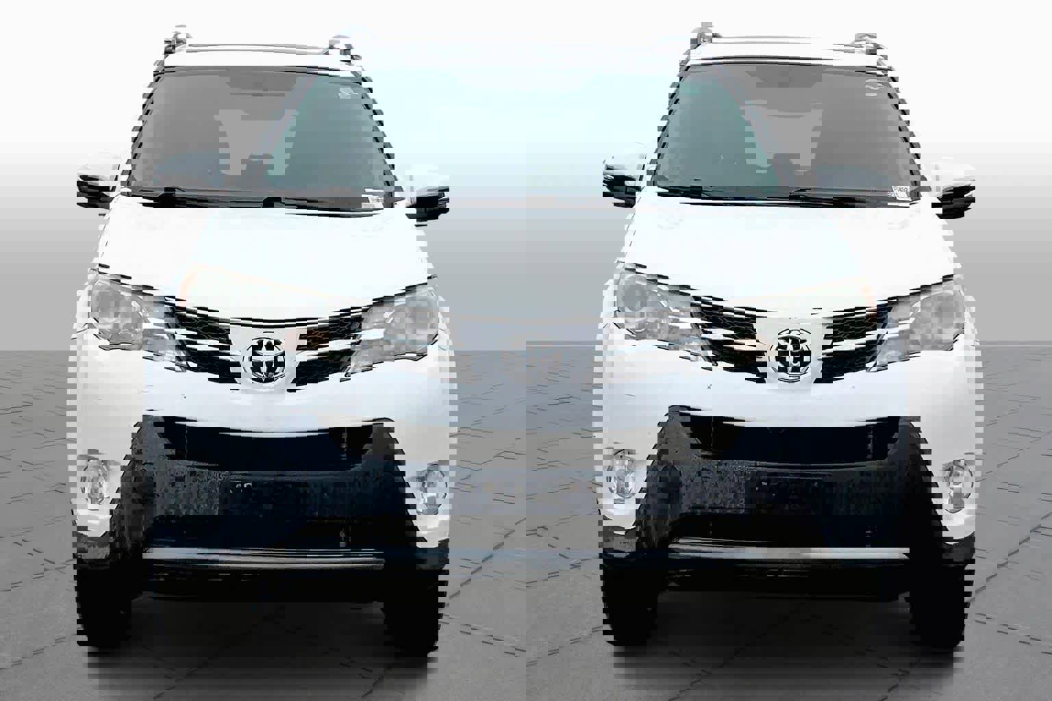 Used 2015 Toyota RAV4 XLE image 4