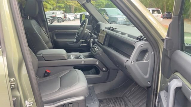 Certified 2025 Land Rover Defender 110 S AWD/4WD image 11