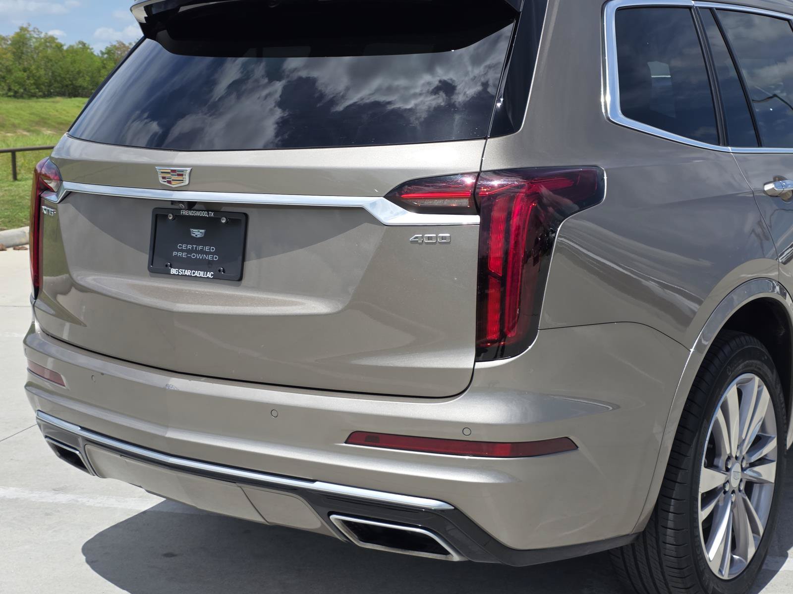 Certified 2023 Cadillac XT6 Premium Luxury FWD image 10