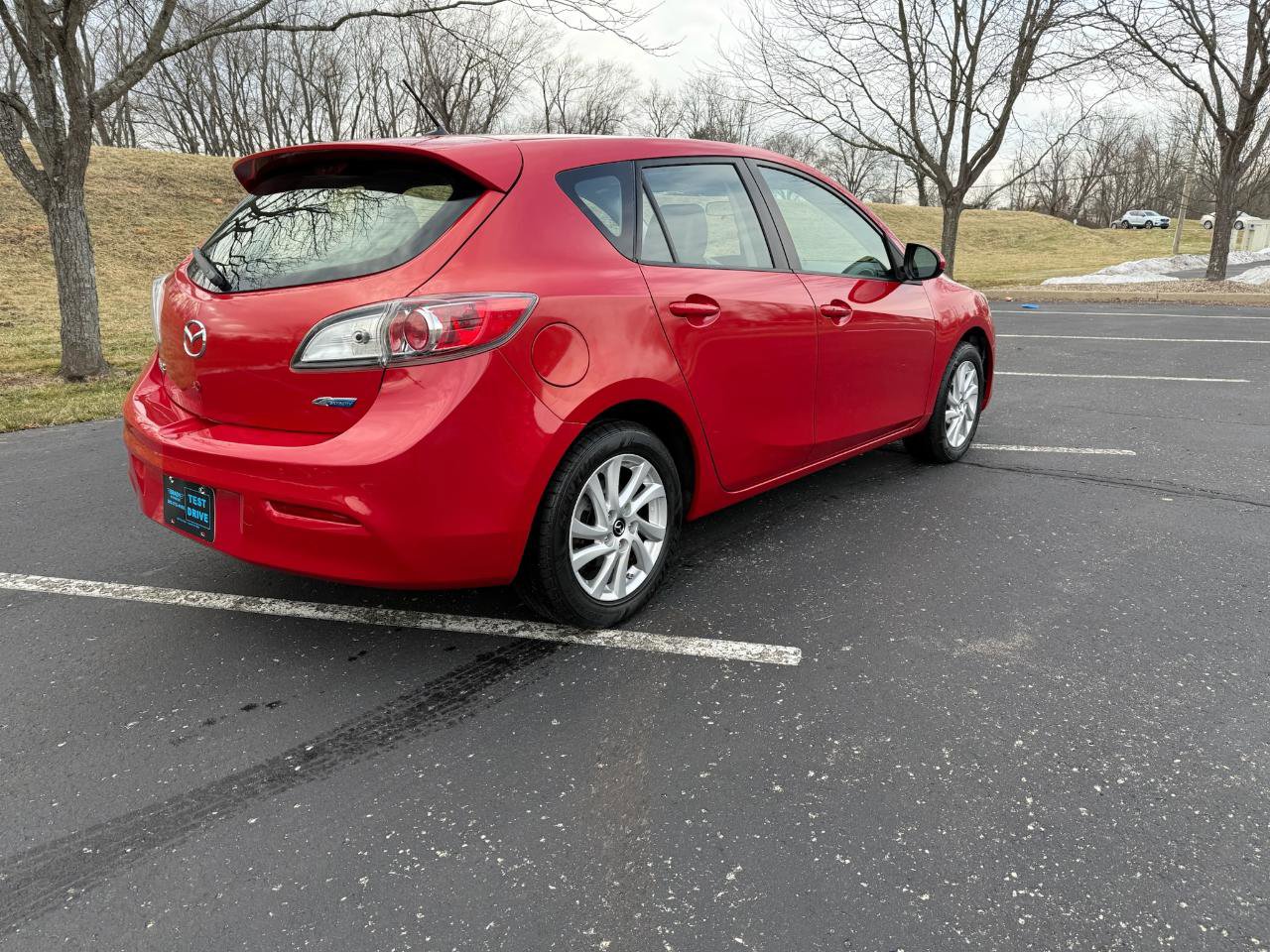 Used 2013 MAZDA MAZDA3 i Touring image 3