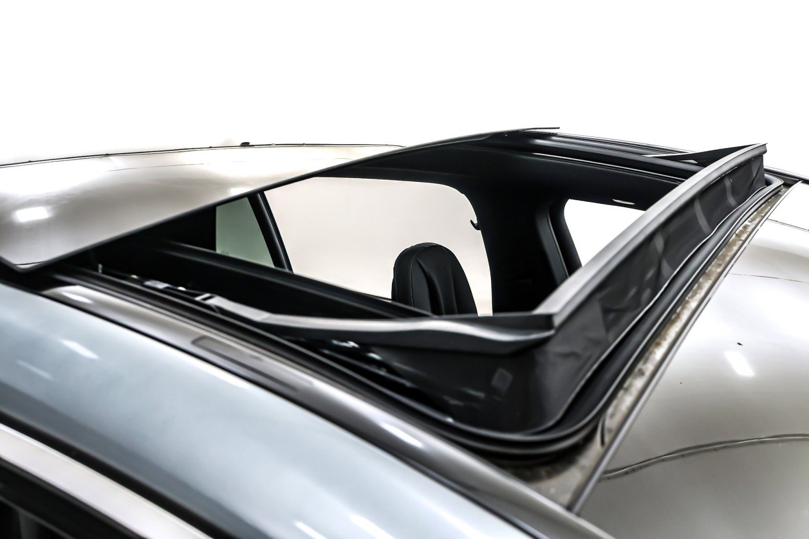 Used 2023 Mercedes-Benz EQS 450+ 4MATIC SUV image 21