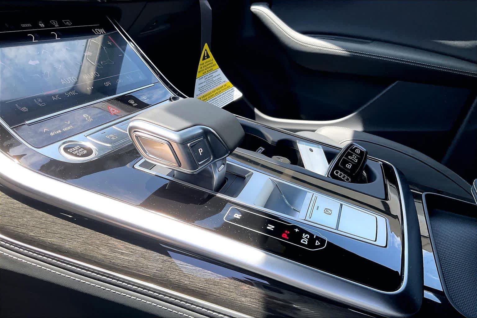 New 2026 Audi Q8 Prestige AWD/4WD image 7