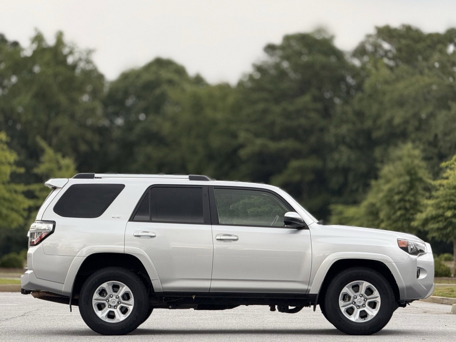 Used 2022 Toyota 4Runner SR5 image 11