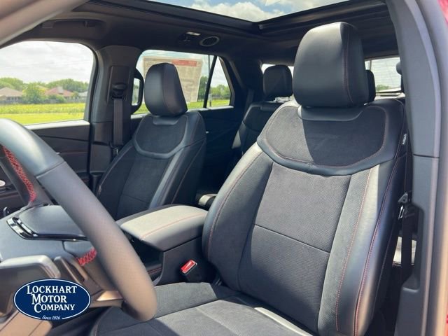 New 2026 Ford Explorer ST AWD/4WD image 14