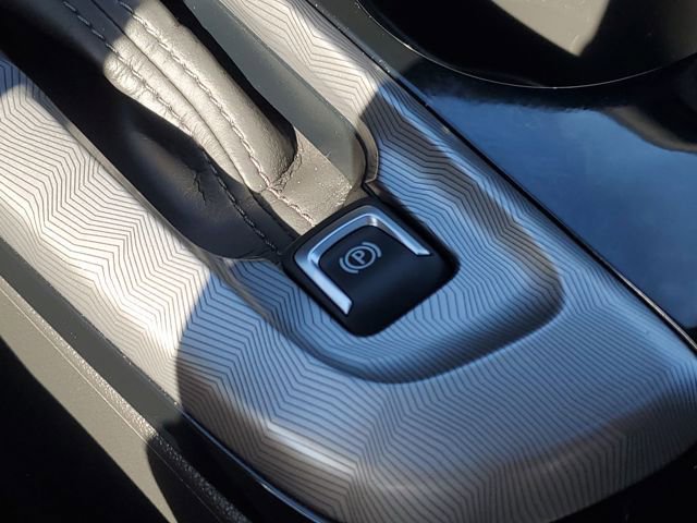 Used 2025 Buick Envista Sport Touring w/ Experience Buick Package image 26