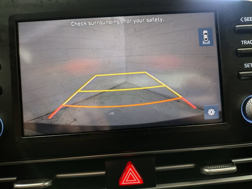 Certified 2023 Hyundai Elantra SEL w/ Preferred Accessory Package FWD image 10