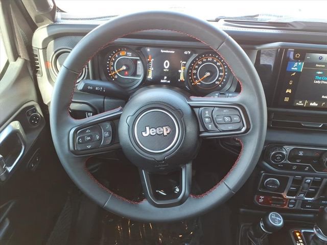 Used 2025 Jeep Wrangler Rubicon image 23