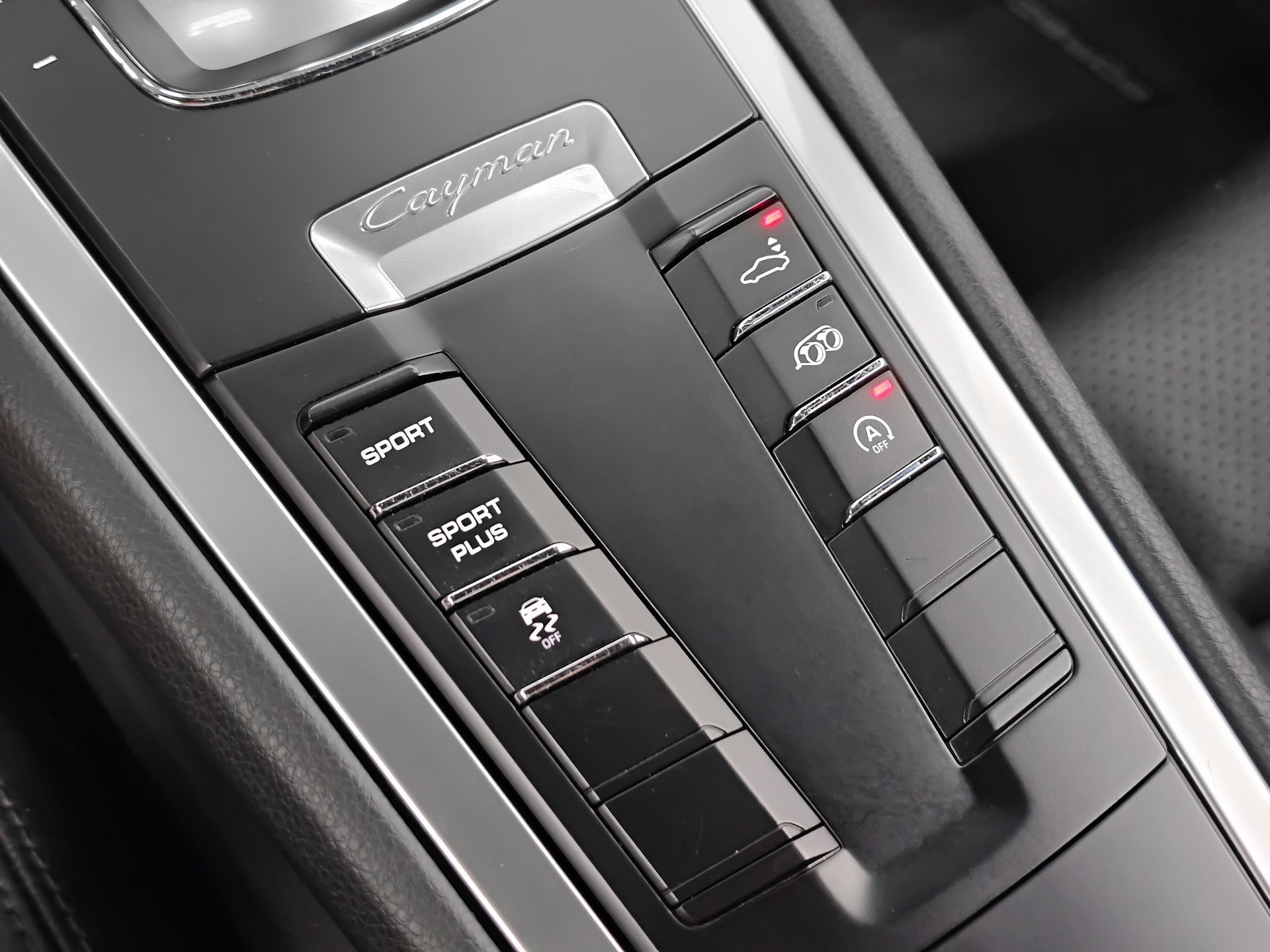 Used 2014 Porsche Cayman S image 18