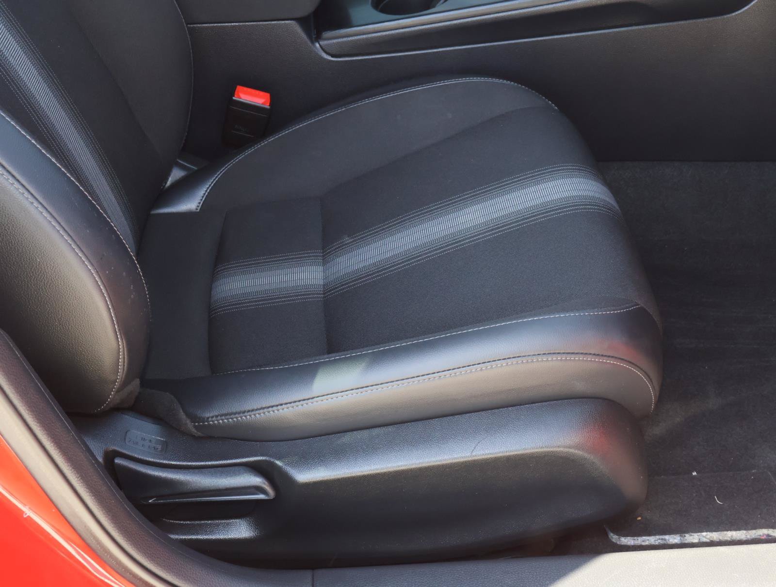 Used 2023 Honda Civic Sport image 17