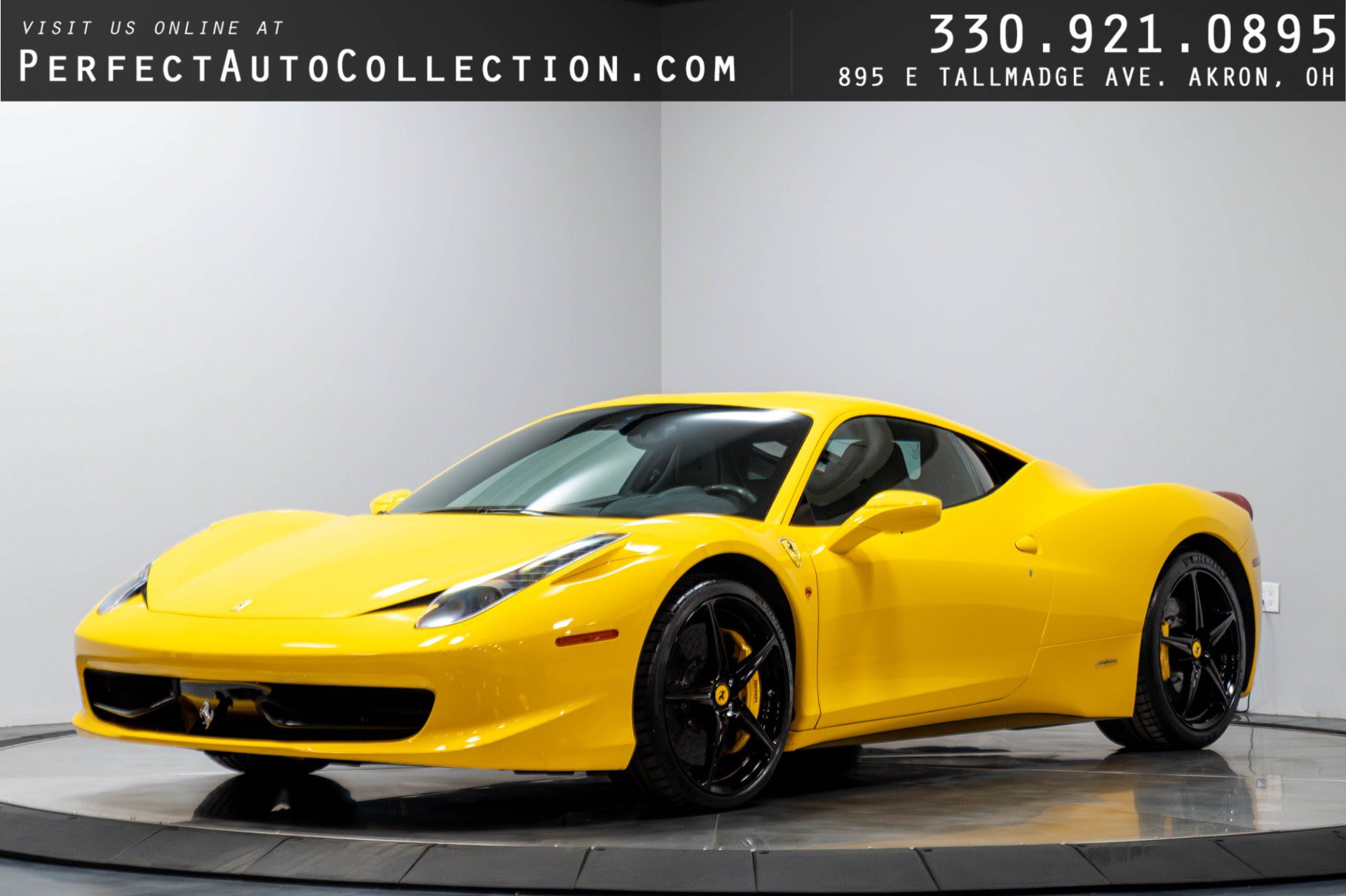 Used 2010 Ferrari 458 Italia Coupe RWD image 1