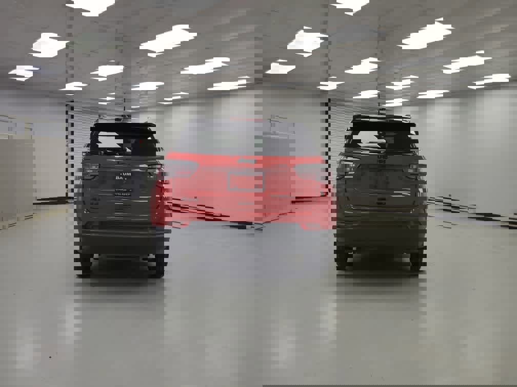 Used 2023 Jeep Compass Altitude w/ Convenience Group image 6