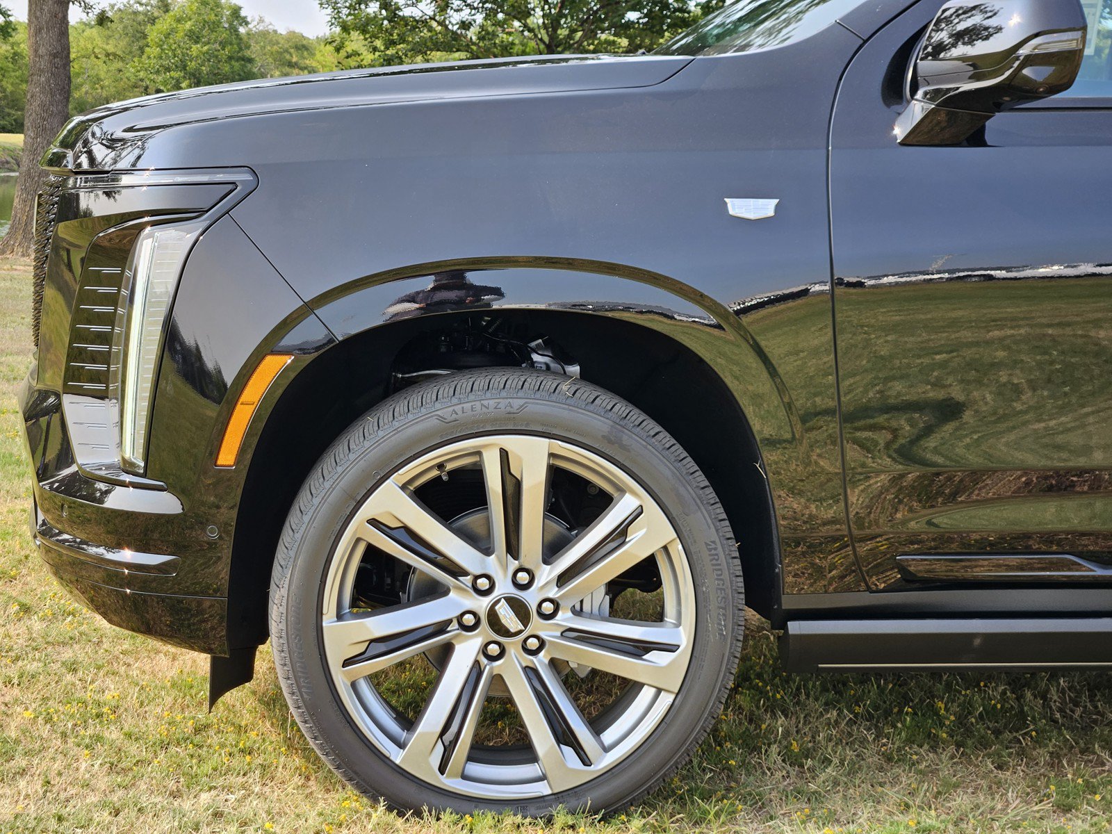 New 2026 Cadillac Escalade Sport w/ Touring Package AWD/4WD image 6