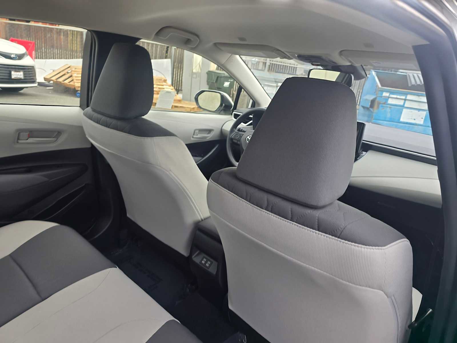 Used 2026 Toyota Corolla LE w/ LE Premium Package image 15