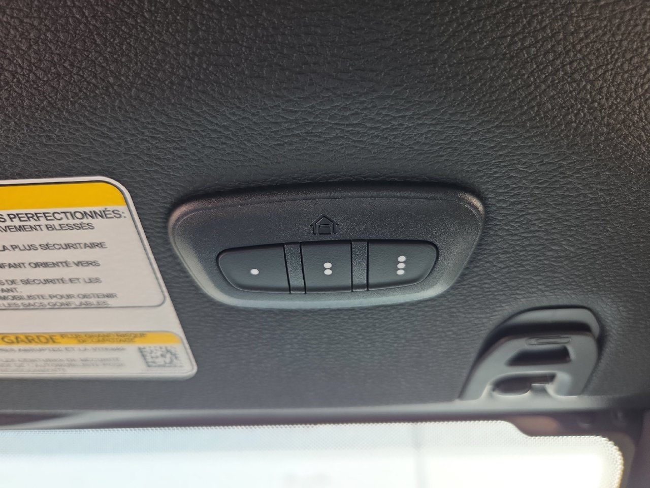 New 2026 Jeep Wrangler Unlimited Sahara AWD/4WD image 24