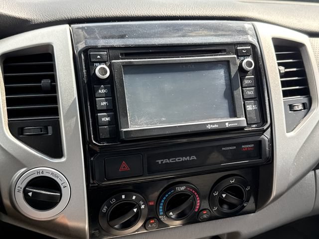 Used 2015 Toyota Tacoma 4x4 Double Cab w/ TRD Off-Road Package image 22